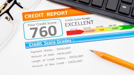 Credit Score Vs Credit Report: What Is The Difference - WeeklyBagel