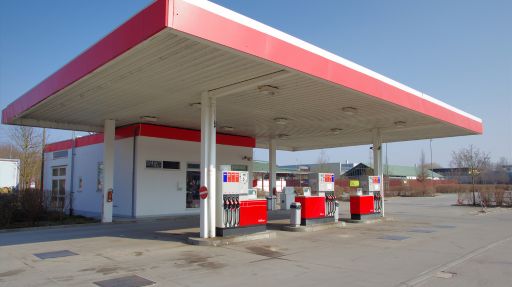 9 Gas Stations that Sell Money Orders Near You